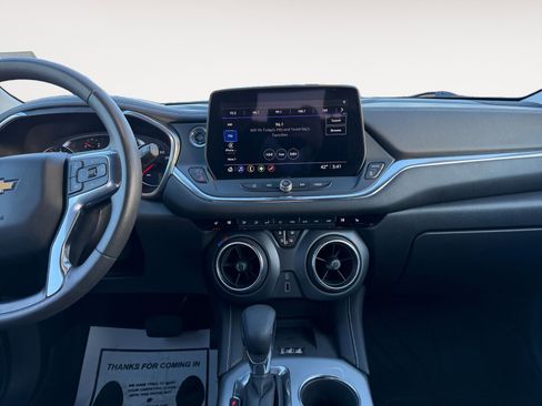 Used 2023 Chevrolet Blazer LT w/ Convenience Package image 11