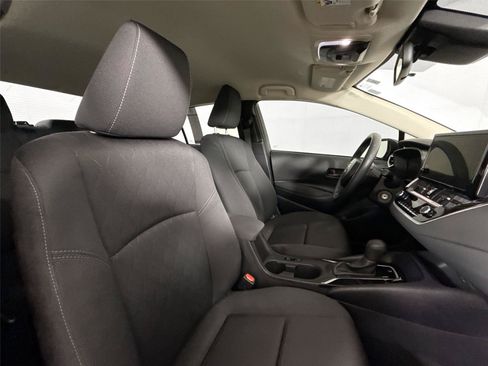 Certified 2025 Toyota Corolla LE FWD image 37
