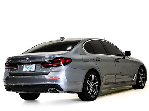 Used 2021 BMW 530i xDrive w/ Executive Package AWD/4WD image 6