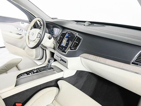 Used 2021 Volvo XC90 T6 Inscription w/ Lounge Package AWD/4WD image 25
