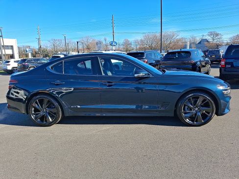 Used 2023 Genesis G70 2.0T w/ Sport Prestige Package image 6