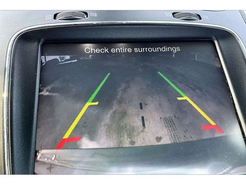 Used 2018 Dodge Journey SXT w/ Safe & Sound Group image 28