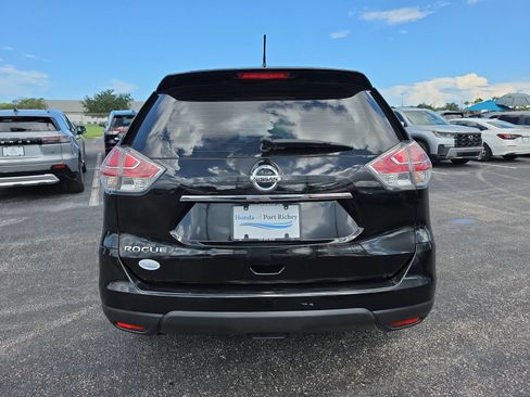Used 2016 Nissan Rogue S FWD image 5