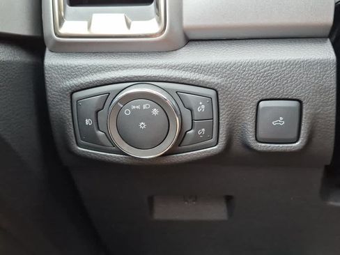 Used 2022 Ford Ranger XLT w/ Equipment Group 302A High AWD/4WD image 18