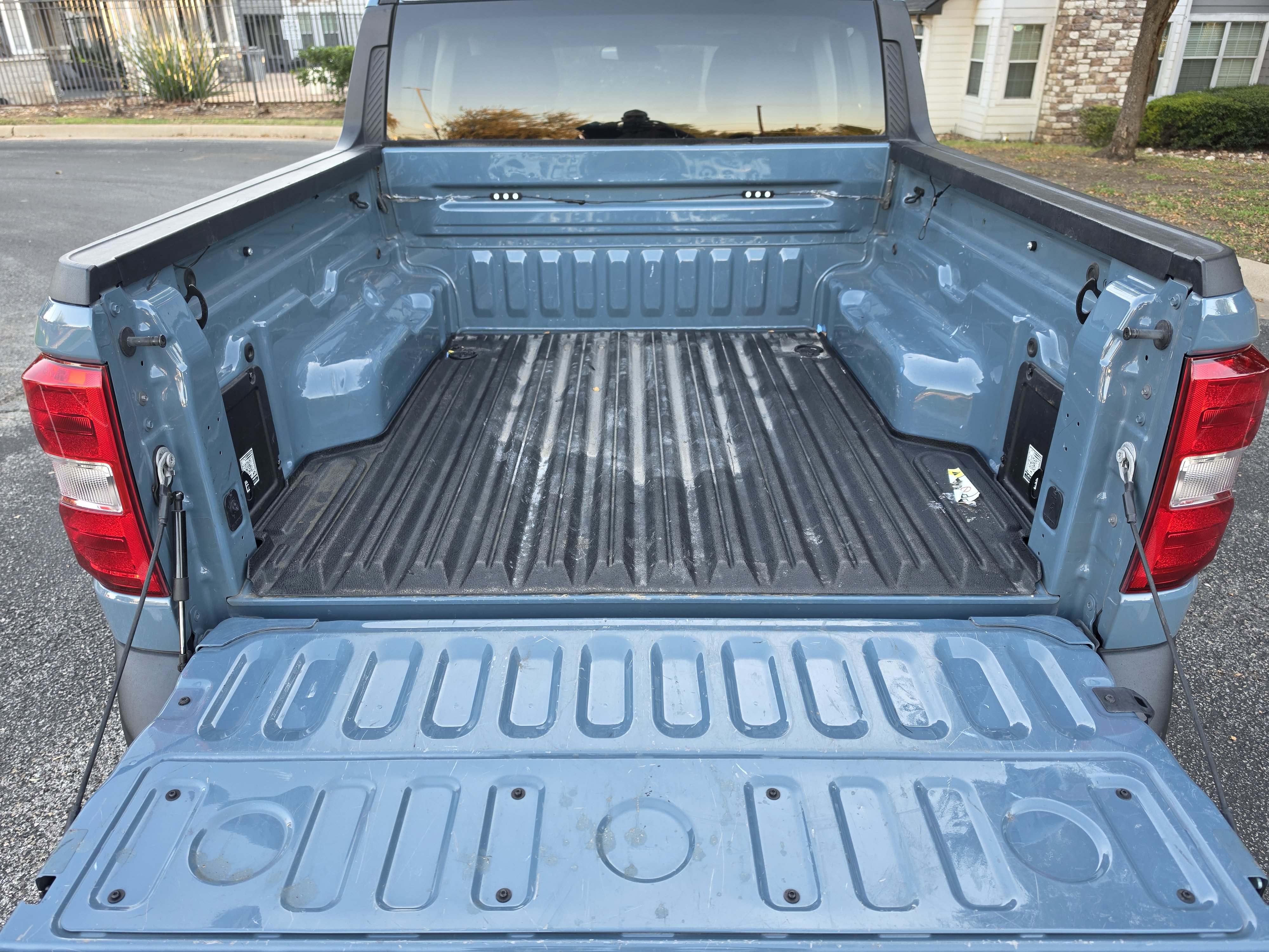 Used 2022 Ford Maverick XL FWD image 10