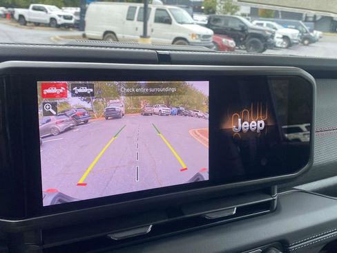 New 2025 Jeep Gladiator Rubicon image 19