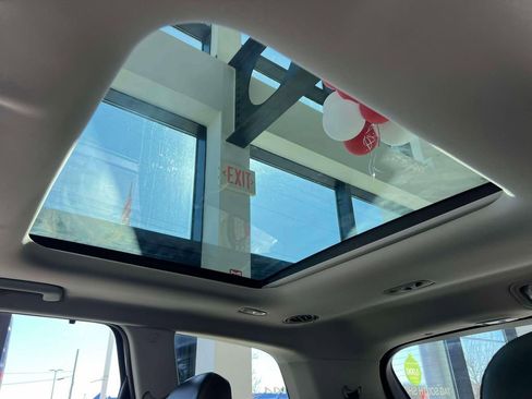 Used 2021 Kia Telluride SX image 18