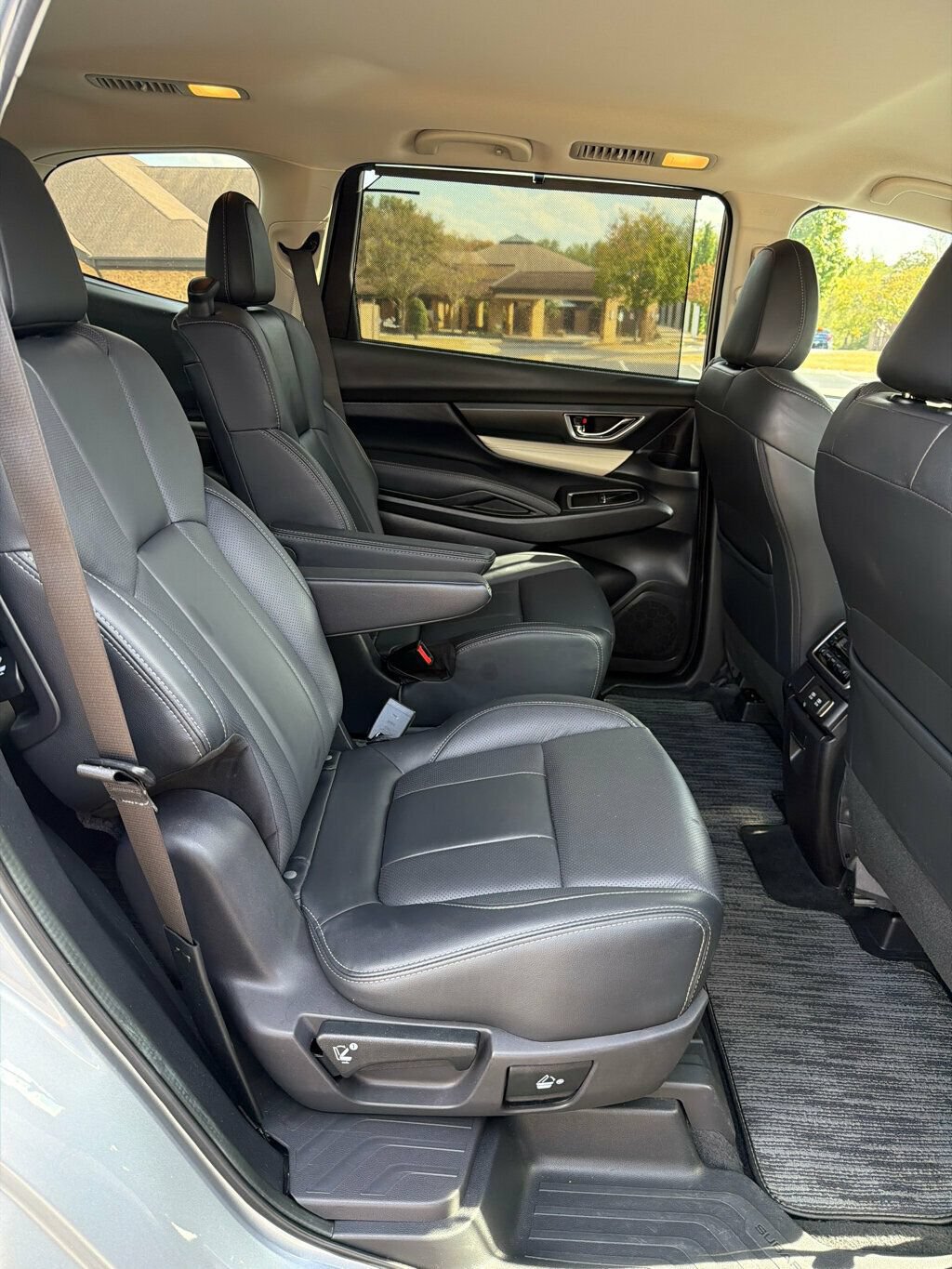 Used 2022 Subaru Ascent Limited AWD/4WD image 14