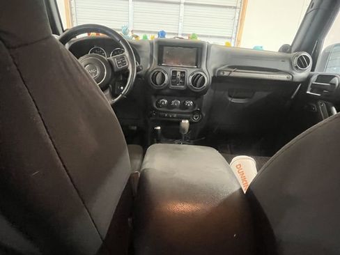 Used 2011 Jeep Wrangler Unlimited Sport AWD/4WD image 7