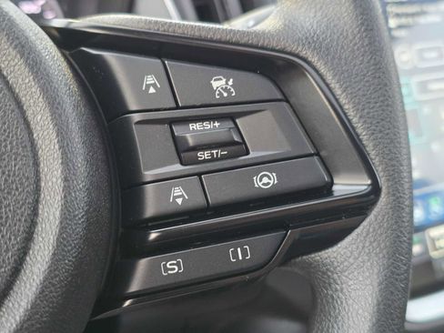 Used 2024 Subaru Crosstrek 2.0i Premium image 36