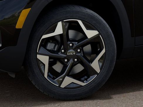 New 2026 Kia Seltos S AWD/4WD image 9