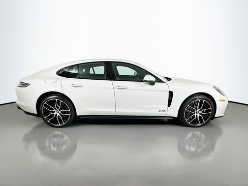 Certified 2022 Porsche Panamera GTS AWD/4WD image 8