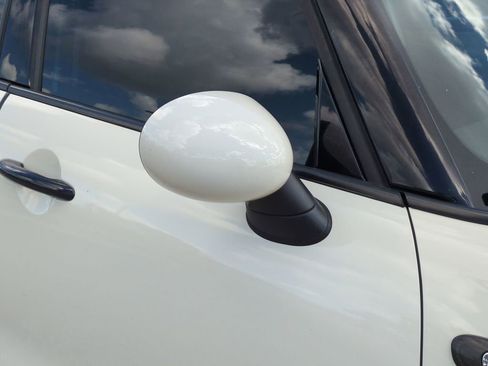 Used 2016 MINI Cooper S image 10