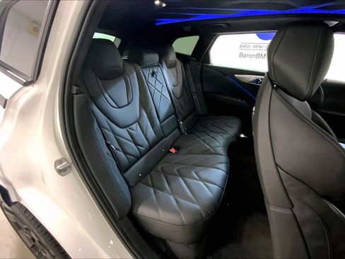 Used 2025 BMW XM image 19