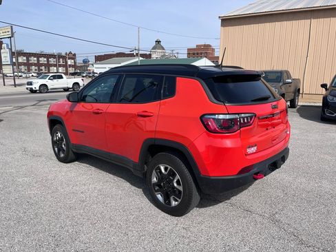 Used 2017 Jeep Compass Trailhawk image 5