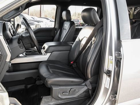 Used 2022 Ford F350 Platinum w/ FX4 Off-Road Package image 36