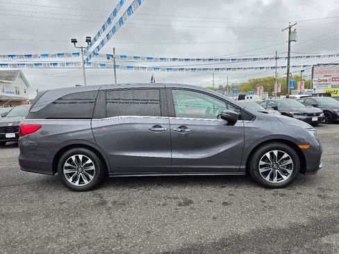 Used 2023 Honda Odyssey EX-L image 6