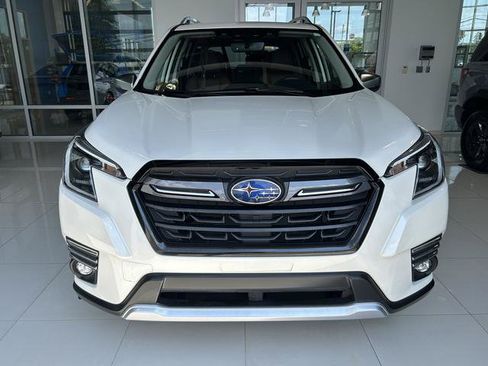 Used 2023 Subaru Forester Touring AWD/4WD image 4