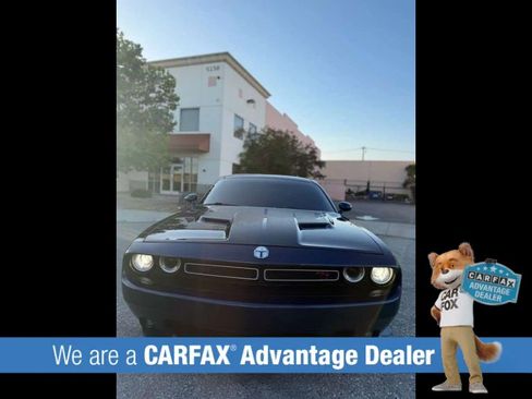 Used 2015 Dodge Challenger R/T Plus RWD image 36