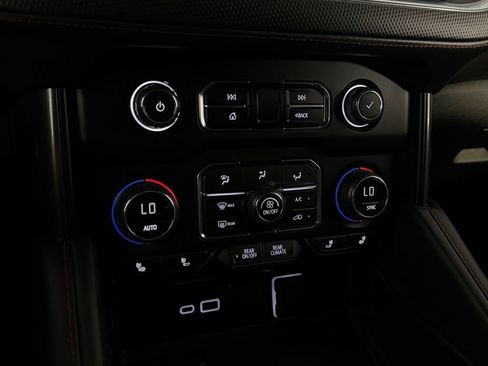 Used 2024 Chevrolet Tahoe RST w/ RST Performance Edition AWD/4WD image 18