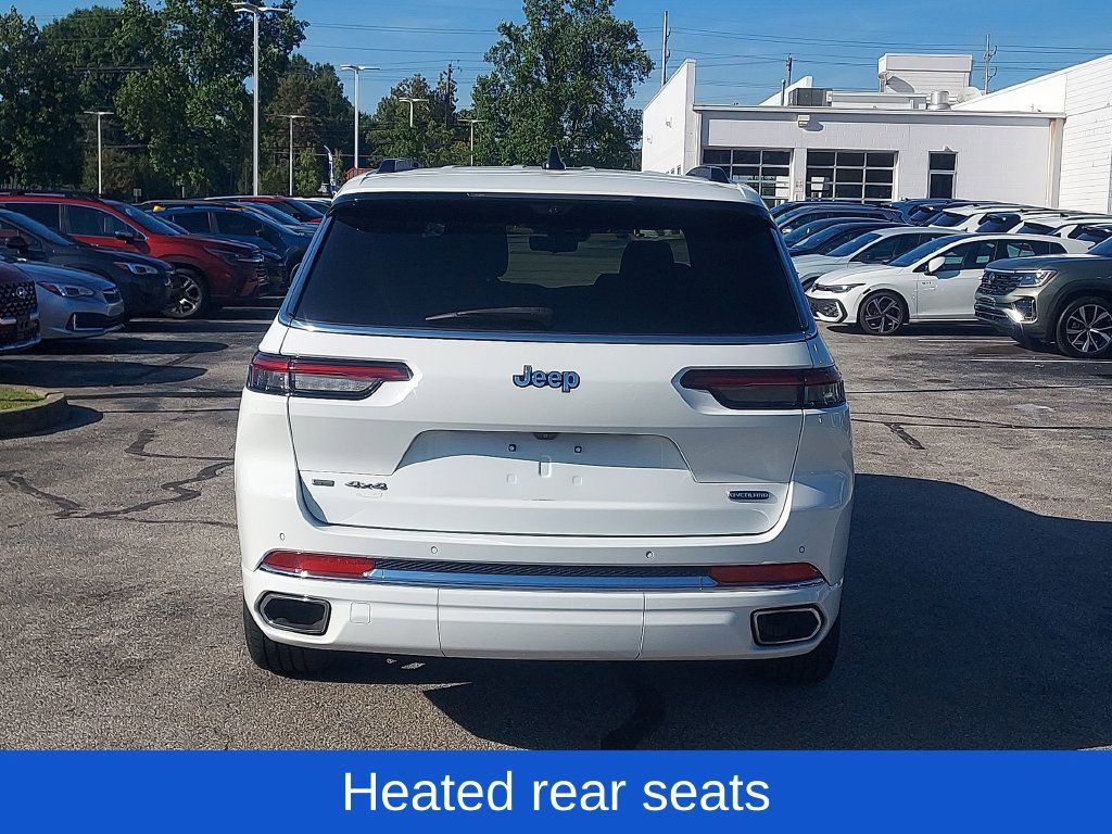 Used 2023 Jeep Grand Cherokee L Overland w/ Luxury Tech Group IV AWD/4WD image 6