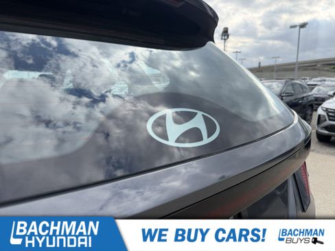 New 2026 Hyundai Tucson Blue SE AWD/4WD image 8