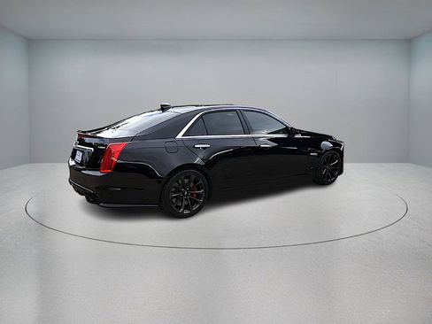 Used 2019 Cadillac CTS V image 6