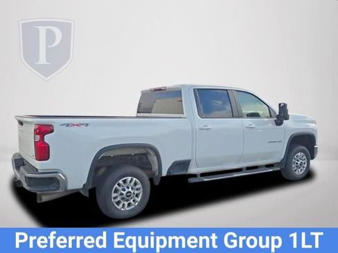 Certified 2025 Chevrolet Silverado 2500 LT w/ Convenience Package image 5