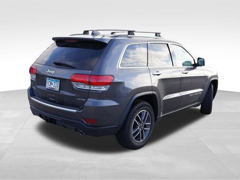 Used 2019 Jeep Grand Cherokee Limited w/ Trailer Tow Group IV AWD/4WD image 3