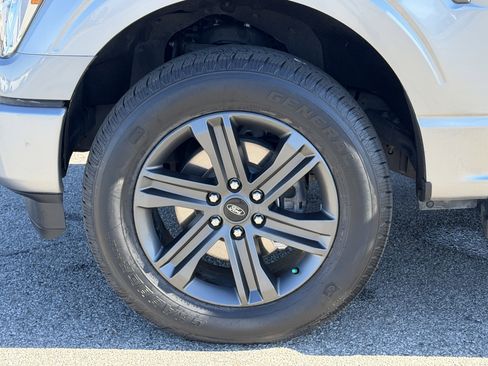 Used 2023 Ford F150 Lariat image 13