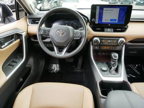 Certified 2023 Toyota RAV4 Limited AWD/4WD image 12
