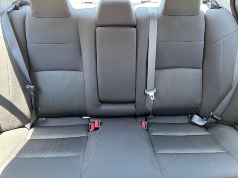 Used 2025 Nissan Altima 2.5 SV FWD image 37