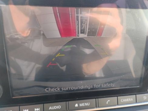 Used 2021 Nissan Rogue S image 20