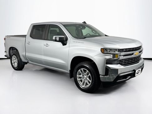 Used 2021 Chevrolet Silverado 1500 LT w/ Safety Package II AWD/4WD image 2