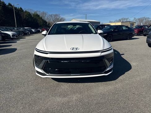 Certified 2026 Hyundai Sonata SE FWD image 8