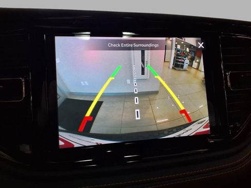 Used 2025 Dodge Durango R/T AWD/4WD image 6