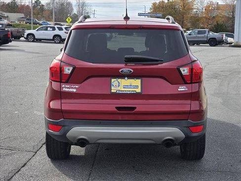 Used 2019 Ford Escape SEL image 25