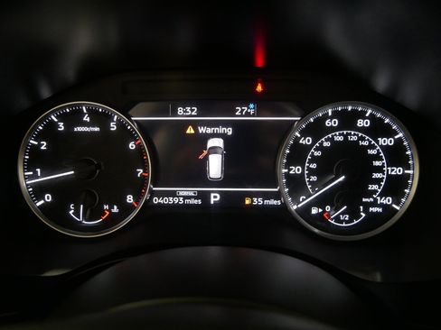 Used 2024 Mitsubishi Outlander SE image 21