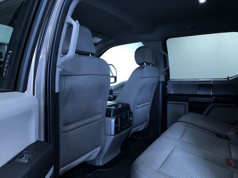 Used 2018 Ford F150 XLT w/ Equipment Group 302A Luxury image 15