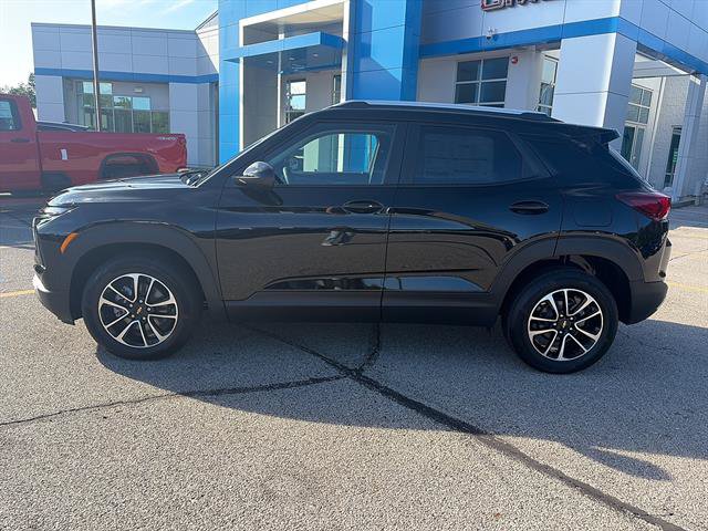 New 2026 Chevrolet TrailBlazer LT w/ Convenience Package AWD/4WD image 3