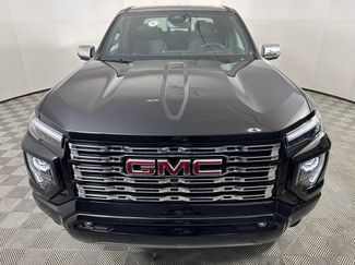 New 2026 GMC Canyon Denali video 2