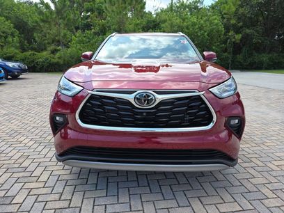 Used 2026 Toyota Highlander Platinum
