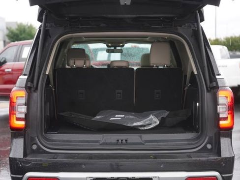 Used 2023 Ford Expedition Max Limited AWD/4WD image 34