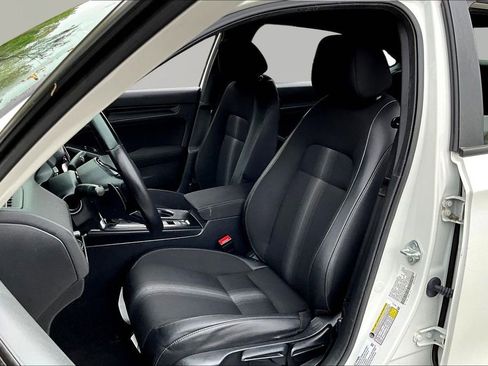 Used 2025 Honda Civic Sport image 17