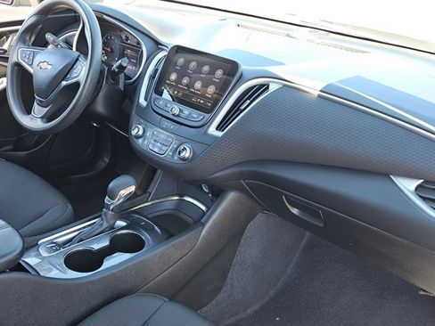 Used 2023 Chevrolet Malibu LT image 26