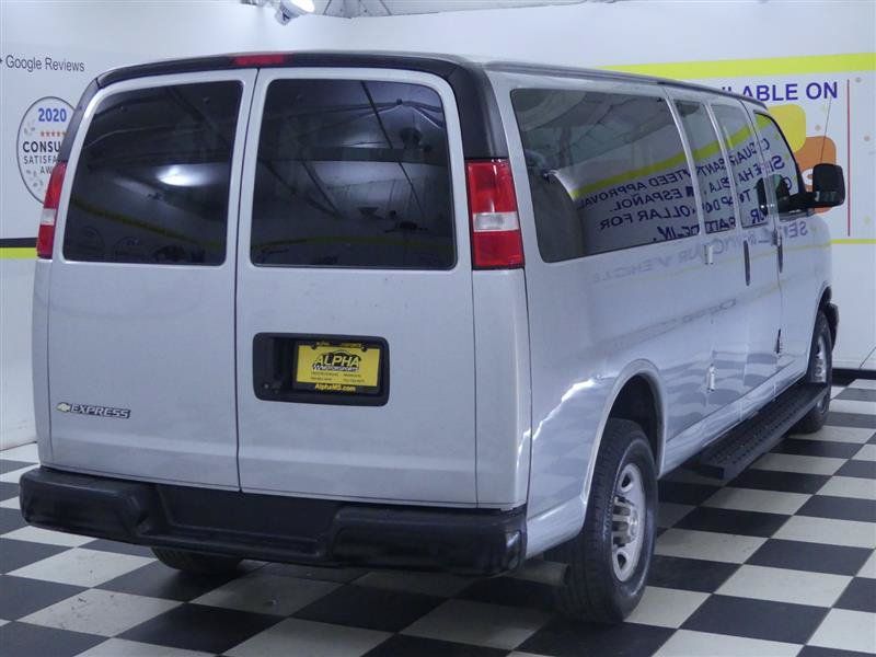 Used 2022 Chevrolet Express 3500 LS RWD image 7