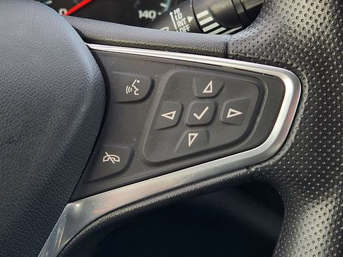 Used 2023 Chevrolet Malibu LT image 30