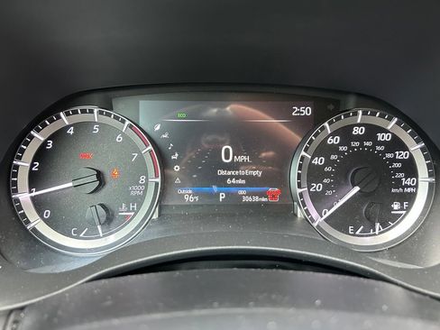 Certified 2024 Toyota Highlander XSE FWD image 25