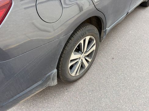 Used 2018 Subaru Outback 2.5i Limited image 13