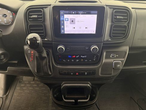 Used 2026 RAM ProMaster 2500 w/ Convenience Group FWD image 18
